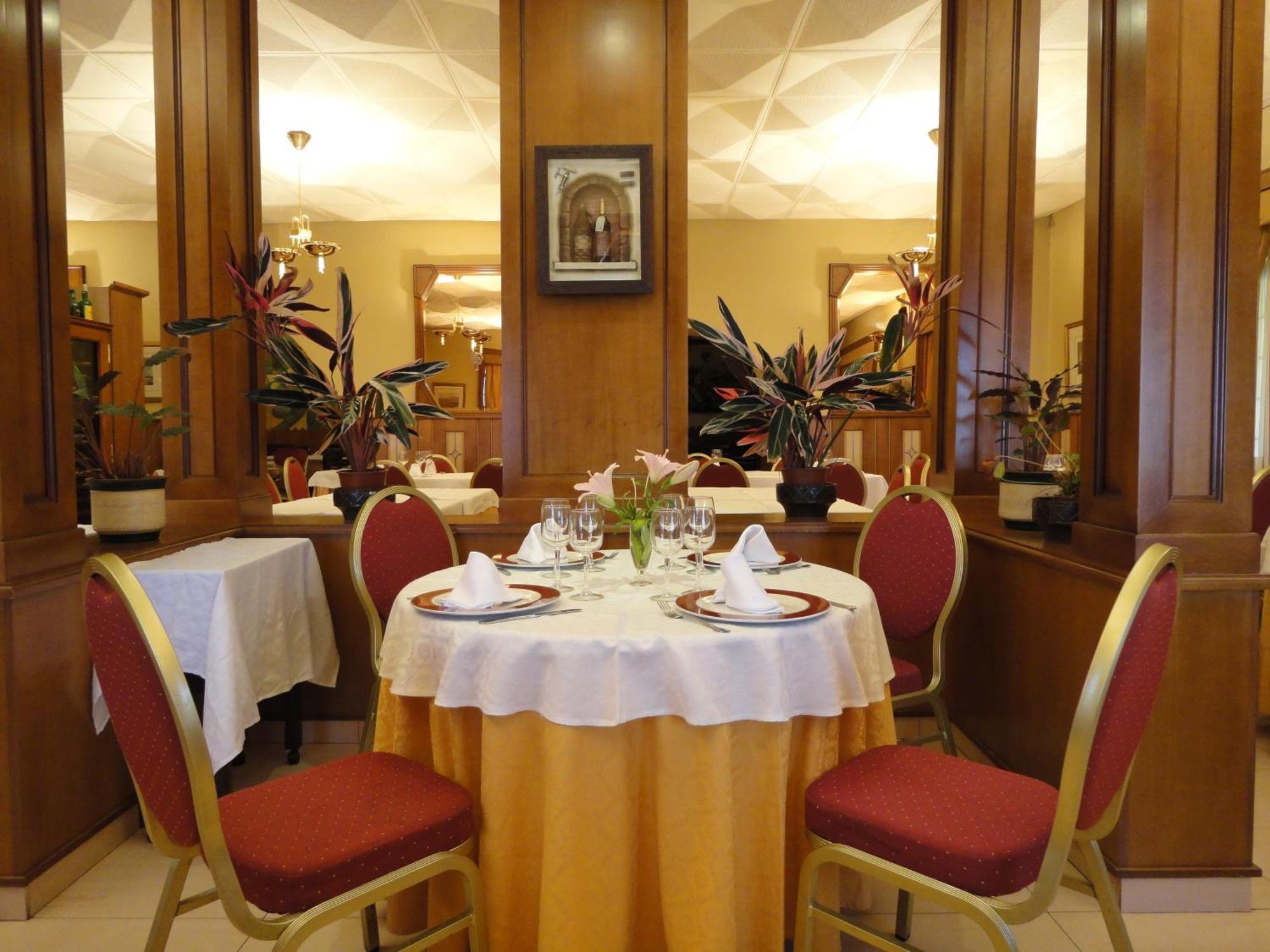 Hotel La Maruxiña La Alameda de la Sagra Eksteriør billede