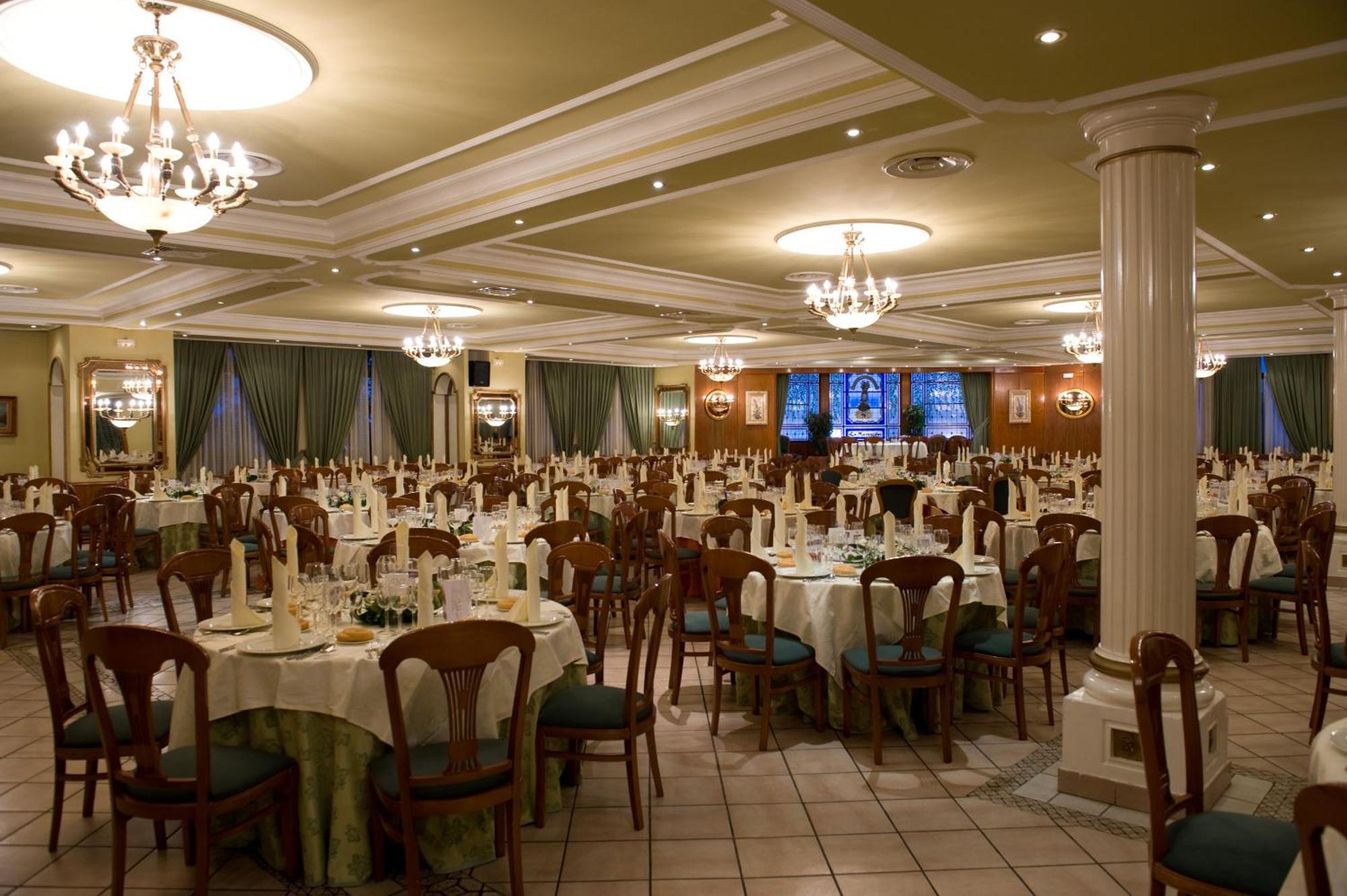 Hotel La Maruxiña La Alameda de la Sagra Eksteriør billede