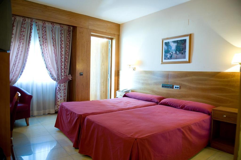 Hotel La Maruxiña La Alameda de la Sagra Værelse billede